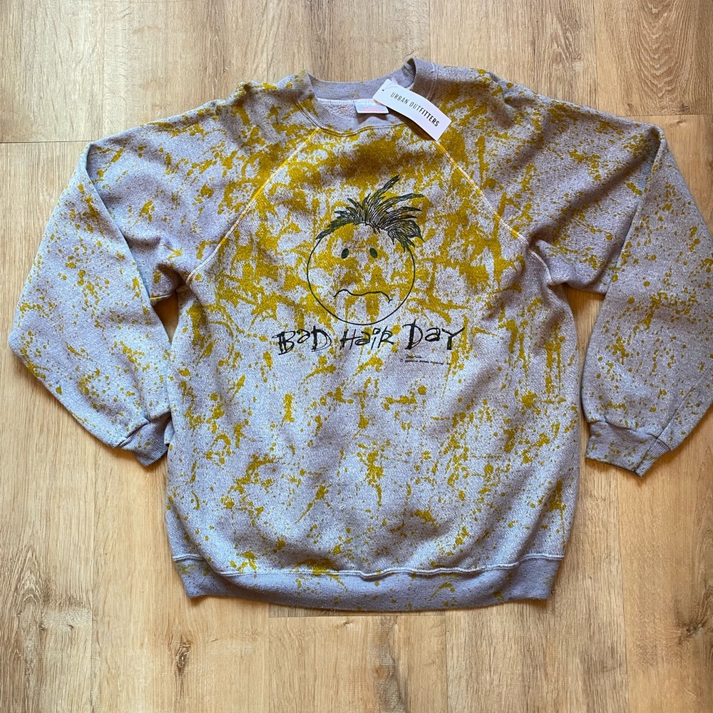 NWT Urban Outfitters oversized crewneck splattered sweatshirt. UO L/XL women’s